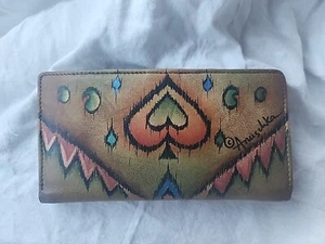 Stunning Anuschka wallet is the perfect accessory for any woman who wants - Picture 1 of 5