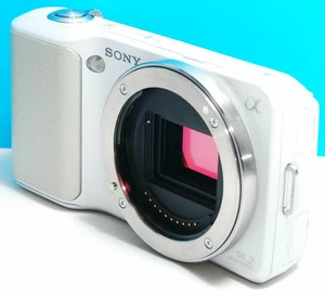 SONY NEX-3 White Mirrorless Interchangeable Lens Camera Japanese - Picture 1 of 24
