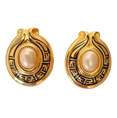 Серьги-постеры с искусственным жемчугом Fendi  - Изображение 1 из 4