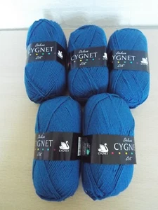 Job Lot Bundle 5 x 100g Balls Cygnet DK Knitting Wool Yarn 500g Petrole Blue - Picture 1 of 1