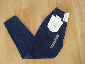 Chic Jeans Size 10 Relaxed Fit Classic Style Tapered Ankle USA New With Tags - Picture 1 of 7