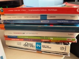 libri usati scuola media - Foto 1 di 4
