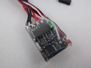 Fahrtregler 20A ohne Bremse / Vor- und Rückwärts / 6,0-8,4V / Brushed / BEC 1A - Bild 1 von 2