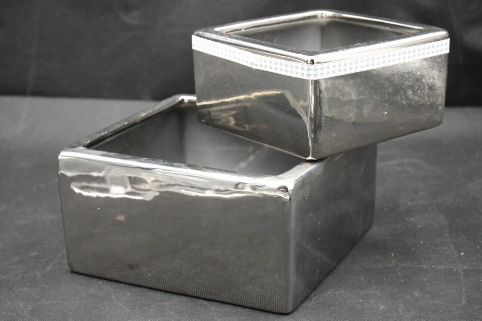 2x Blumentöpfe Übertopfe aus Keramik Spiegel Silber Set groß & klein Deko modern - Bild 1 von 4