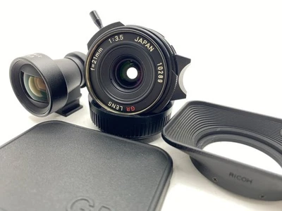 RICOH GR LENS 21mm f/3.5 for Leica L39 Screw w/ M Mount Adapter,Finder,Hood,Cap - Image 1 of 4