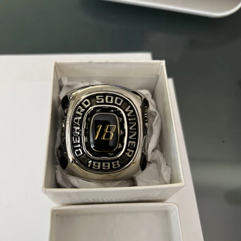 Bobby Labonte 18 1998 Oversized Jumbo Paperweight NASCAR Ring Diehard 500 Winner Cover