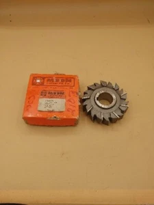 NOS Moon Cutter Co. Inc 4x1-1/4x1-1/4 staggered tooth side mill - Picture 1 of 2