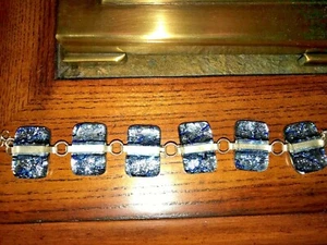 STERLINGSILBER ARMBAND MIT VON DER NASA GESCHAFFENEN BLAUEN/SILBERNEN STEINEN - Bild 1 von 3