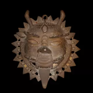ANTIQUE INDIAN ETHNIC BRASS FACE MASK GOD SHIVA YALI KIRTI MUKHA COLLECTIBLE # - Picture 1 of 2
