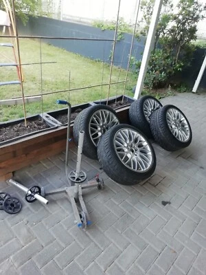 18" Pirelli Winterreifen + Rondell Alu Felgen - Bild 1 von 4