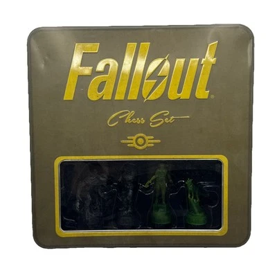 Fallout: Gamestop Exclusive Chess Set Tin By USAopoly - New - Image 1 of 2