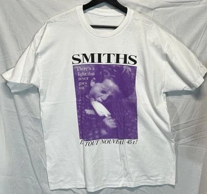 THE SMITHS There Is A Light That Never Goes Out T SHIRT - Morrissey - Used XL - Picture 1 of 2