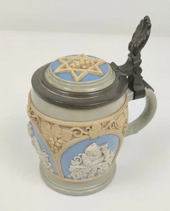 Antik Villeroy &Boch Mettlach Steingutkrug Art Deko Weinkrug Bierkrug Top Relief - Bild 1 von 16