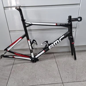 BMC RACE MACHINE RM01 FULL CARBON FRAME AND FORKS 55cm DI2 FRAMESET (R52) - Picture 1 of 21