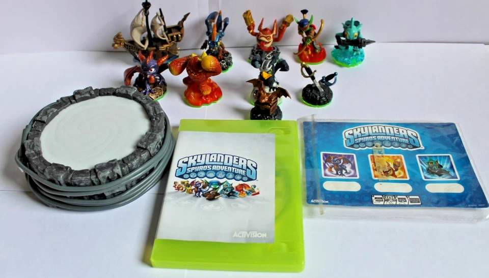 Starter Kit, Bundle of 12 Skylanders Spyro's Adventure Characters, Portal & Game - Image 1 of 4