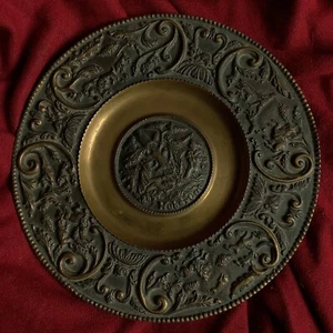 HUBERTUS Rifle Antique Hunter Wild Bear Deer Boar Trophy Bronze Card Tray Forest - Picture 1 of 15