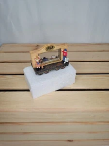 JC PENNY 1998 HOME TOWNE EXPRESS "My Favorite Photo" Week 39 - Picture 1 of 8