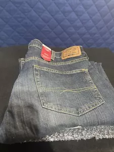 Signature by Levi Strauss & Co. Gold Label Men's Relaxed 38x32 - Picture 1 of 4
