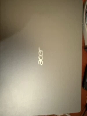 Acer Swift 1 SF114-32 (colore Verde Acqua). - Immagine 1 di 4