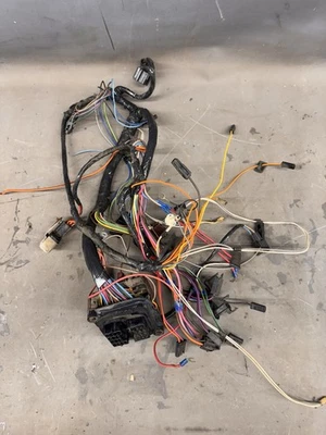 1970 1971 1972 Oldsmobile Cutlass 442 F85 Dash Fuse Block Main Wiring Harness OE - Image 1 of 4