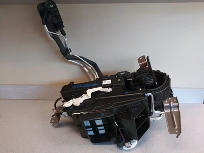 Toyota Highlander 2021 OEM evaporador de CA identificación trasera 87030-0E070 se adapta completamente a 20-23 Foto 1 de 4