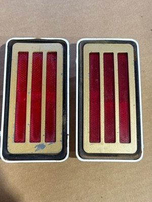 BONITO 1973 Oldsmobile 98 Regency Cuarto Trasero Panel Juego de Luces Marcadoras Foto 1 de 4