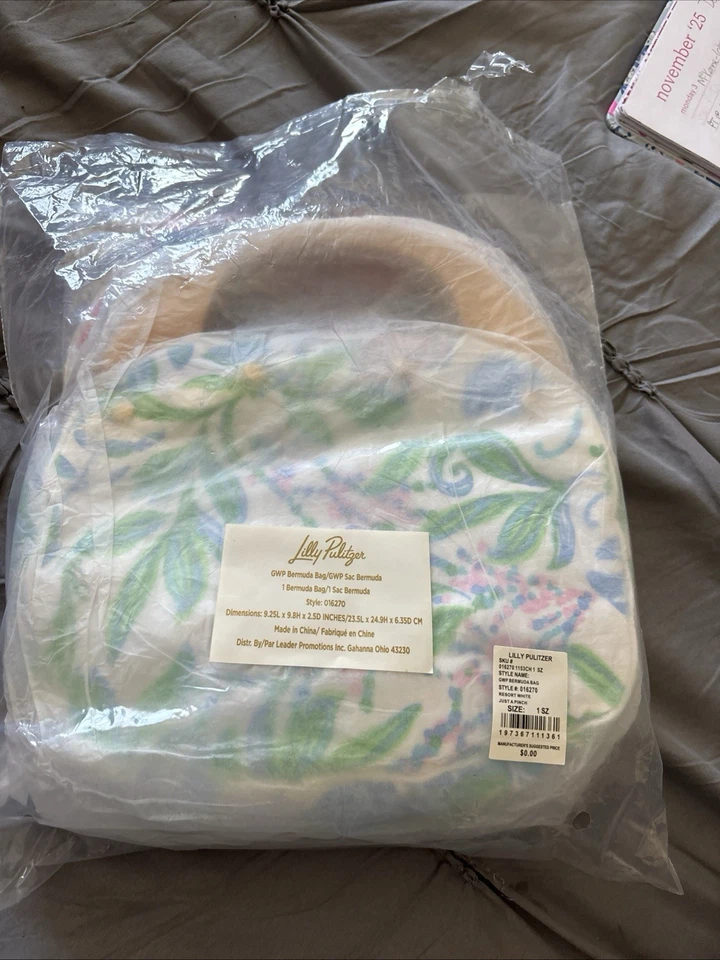 Bolso Bermuda Lilly Pulitzer Nuevo con Etiquetas con Juego de 4 Fundas Reversibles. Foto 1 de 4
