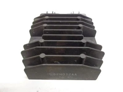 Yamaha FX Nytro 2008 regulador de voltaje XTX RTX 40th 2009 2010 2011 2012 Foto 1 de 4