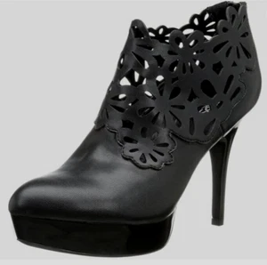 Carlos Santana Black Linz Bootie Size 6.5 Shoes Brand New - Picture 1 of 14