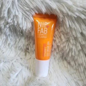 Nip and Fab Vitamin C Fix Eye Cream Illuminate Eclairer Travel Size 0.13 oz - Picture 1 of 2