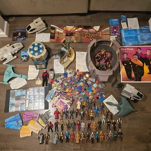 Huge Star Trek Collection Lot Action Figures Playmates Playsets & ACCESSORIES! - Picture 1 of 24