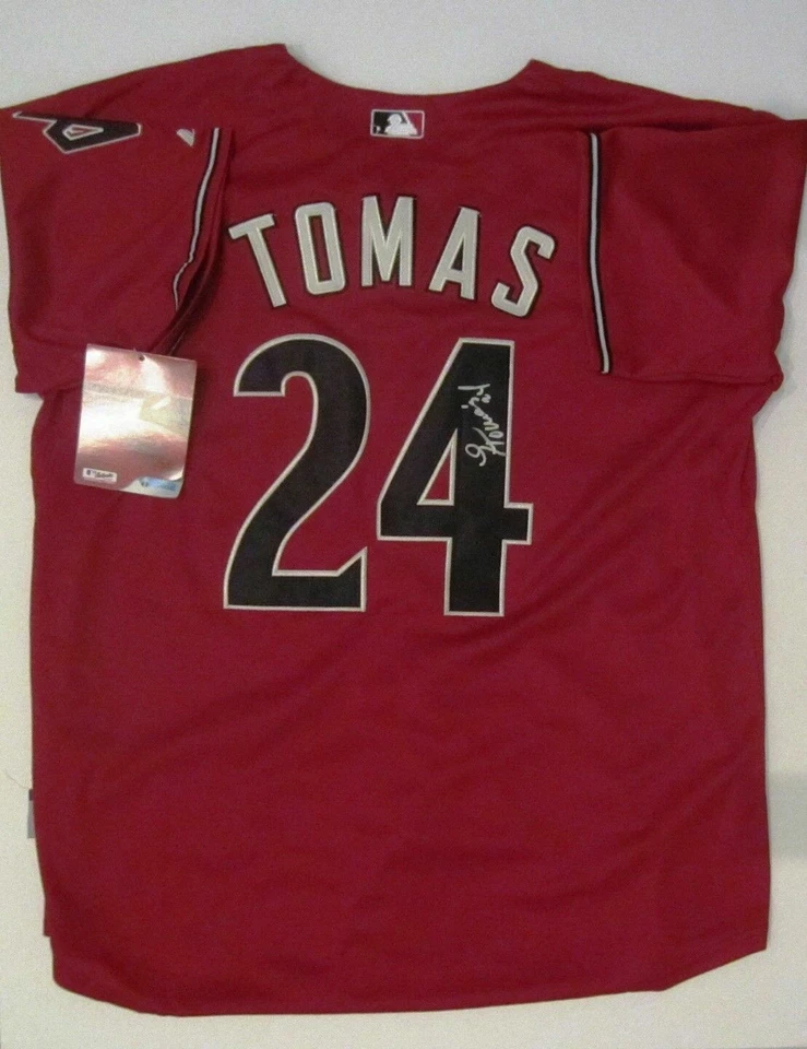 Arizona Diamondbacks Yasmany Tomas Signed Jersey COA - Image 1 of 1
