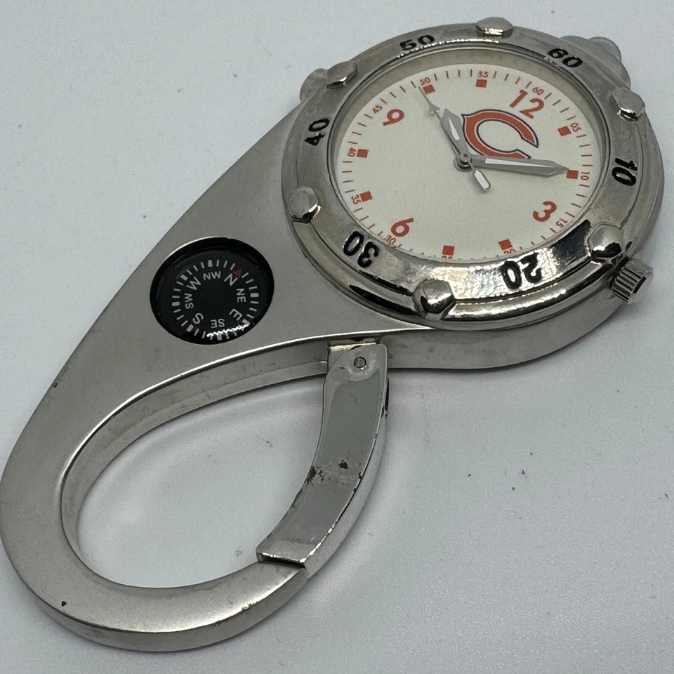 NFL Chicago Bears Reloj de Bolsillo Analógico Hombres Brújula Luz Flash Snap-on Nuevo Batería Foto 1 de 4
