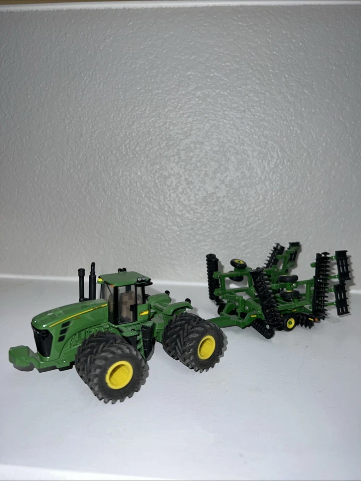 ¡Tractor John Deere 9630 4x4 personalizado 1/64 con neumáticos dobles Trelleborg y arado 637!! Foto 1 de 4