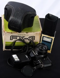 EIB Yashica FX-3 Fully Mechanical 35mm Film SLR + ML 50mm f/1.9 Lens & 21-T Kit - Picture 1 of 12