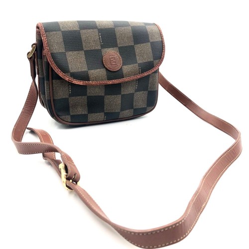 Borsa a tracolla FENDI Pecan check tracolla diagonale rivestita tela x pelle 356