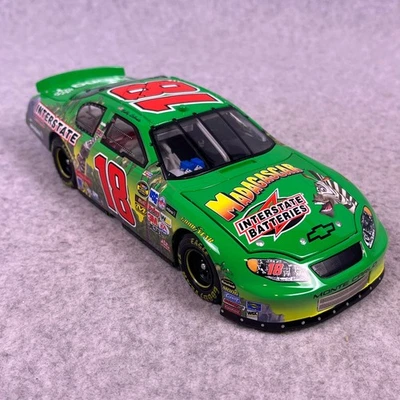 2005 Bobby Labonte #18 Madagascar Interstate Batteries 1:24 Action Diecast - Image 1 of 4