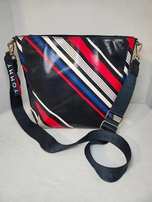 BEAUTIFUL RED ,WHITE, BLUE TOMMY HILFIGER CROSSBODY PURSE - Image 1 of 4