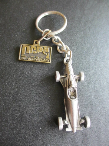 DETROIT GRAND PRIX ASSOCIATION 20TH ANNIVERSARY KEY CHAIN * Cover