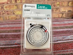 New Intermatic 24 Hour Timer For Lamp and Appliance #SB111C - Picture 1 of 5