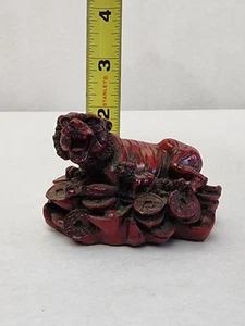 Vintage Red Resin Chinese Tiger Yen Fung Shui Wealth Money Protector Figurine - Picture 1 of 7
