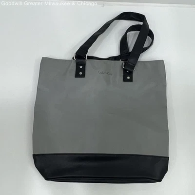 Bolsa tote Calvin Klein feminina cinza preta dois tons sintética alça dupla zíper - Imagem 1 de 3