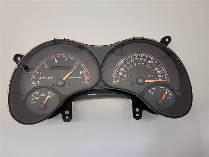 05 2005 PONTIAC GRAND AM GT SPEEDOMETER OEM MPH - Image 1 of 4
