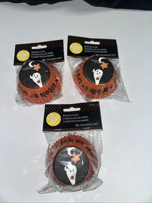 Tazas para hornear 225 quilates forros estándar para cupcakes Wilton HALLOWEEN, FANTASMAS Foto 1 de 4