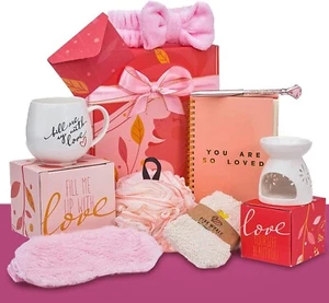 Love Spa Gift Box for Wife, Mom - Pink Whale Gifts for Birthdays, Anniversary - Picture 1 of 8
