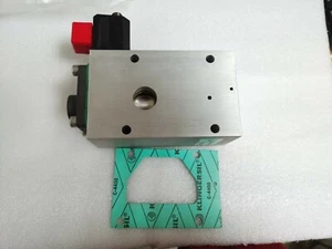 1X Solenoid Valve Fit Ingersoll Rand Blow Down Block 23531627 VVF18ENO M70JE QL - Foto 1 di 3