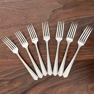7 Oneida Community  Plate  DEAUVILLE   Silverplate  7 1/4"  Dinner Forks  1939 - Picture 1 of 6