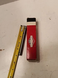 GENUINE NOS OEM Briggs & Stratton 230987 Shaft Aux Drive. Bin48 - Picture 1 of 3
