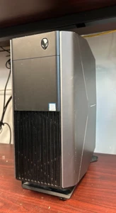 Alienware Aurora R6 Intel i7-7700 32GB RAM, 1TB NVMe SSD, Win10, GTX 1080 Ti #95 - Picture 1 of 5