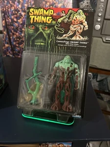 Rare Variant - Swamp Thing Camouflage- Kenner, Professionally Stored, Gem Colors - Picture 1 of 13